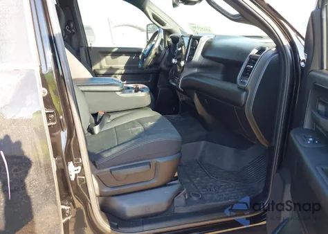 2025 Ram 2500 Tradesman 4X4 6'4 Box z USA, uszkodzony, nr VIN 3C6UR5CL1SG558231